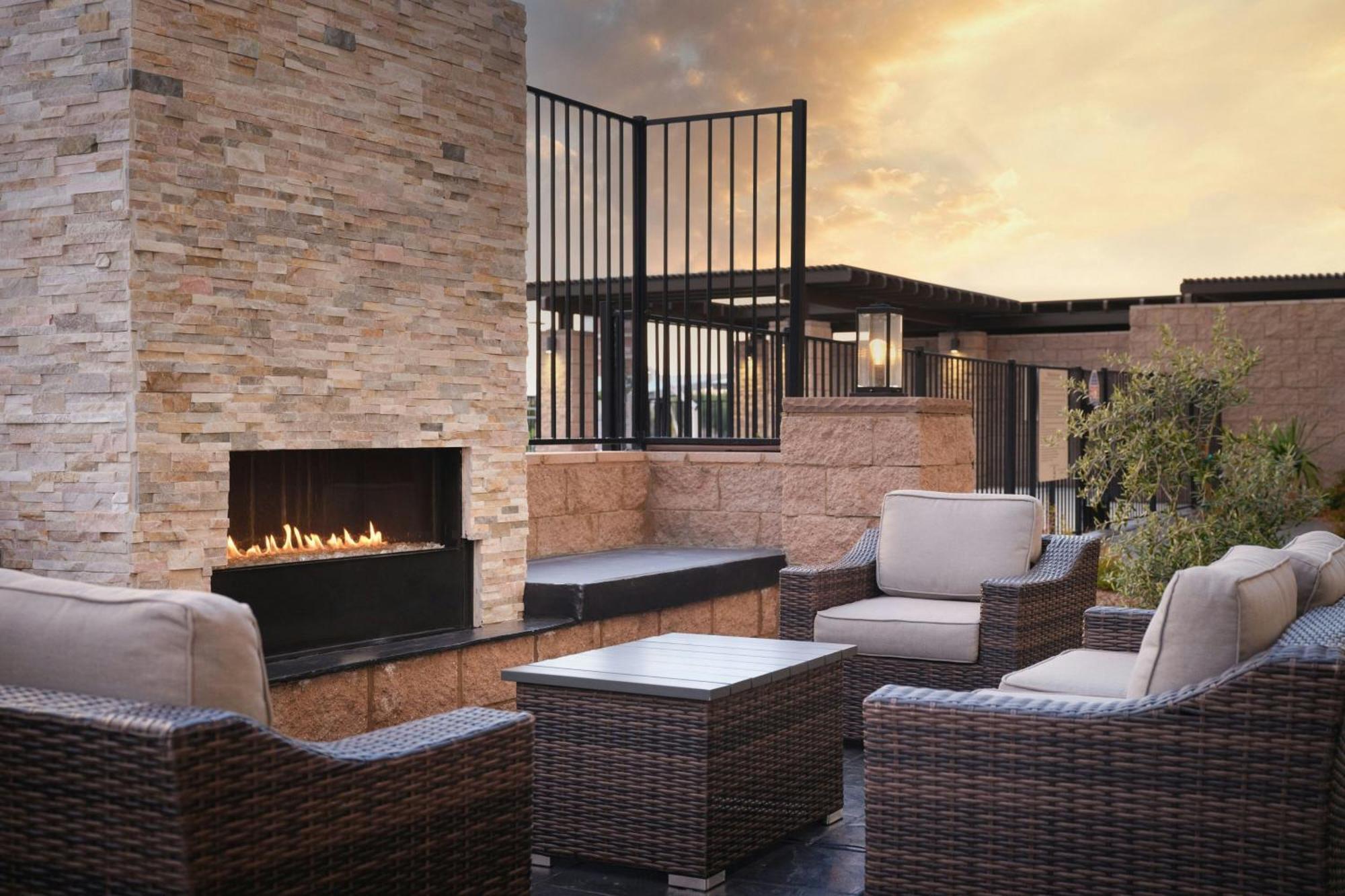 Springhill Suites By Marriott Milpitas Silicon Valley エクステリア 写真